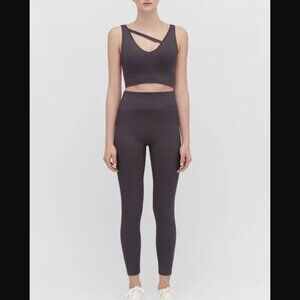 Cuyana Stretch High Waist Leggings and Crop Top